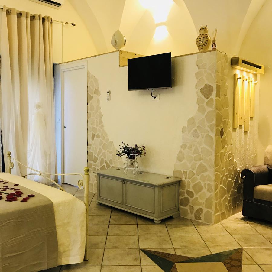 אוסטוני 26 Suite Home מראה חיצוני תמונה