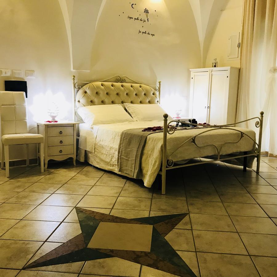 אוסטוני 26 Suite Home מראה חיצוני תמונה