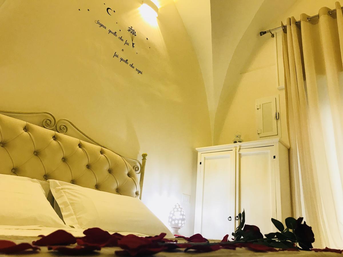 אוסטוני 26 Suite Home מראה חיצוני תמונה