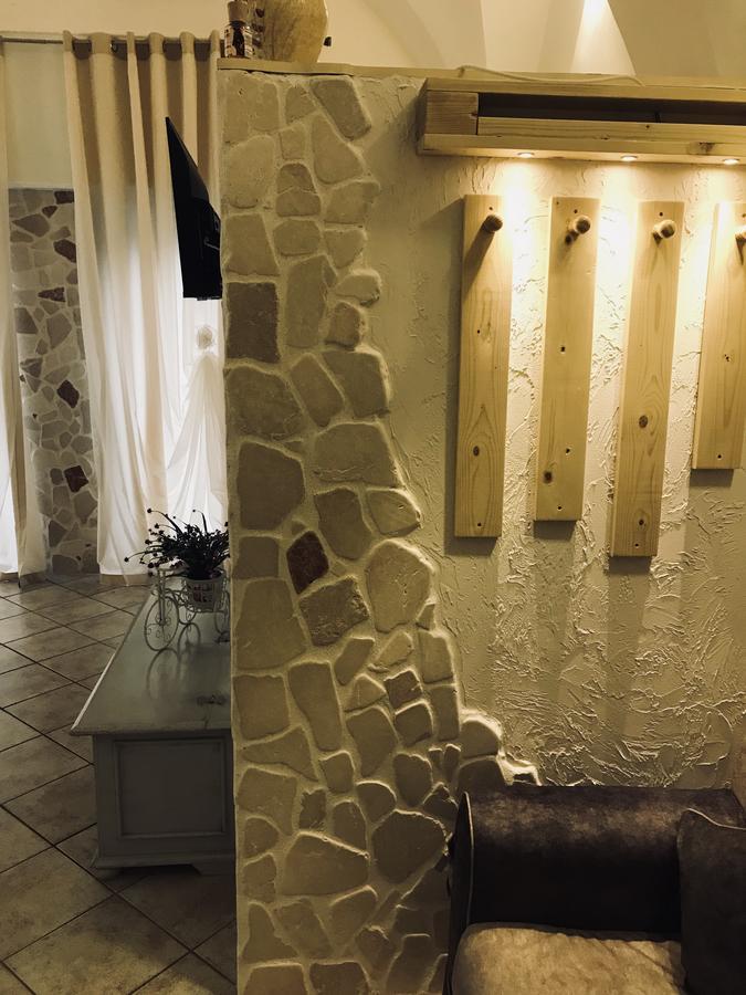 אוסטוני 26 Suite Home מראה חיצוני תמונה