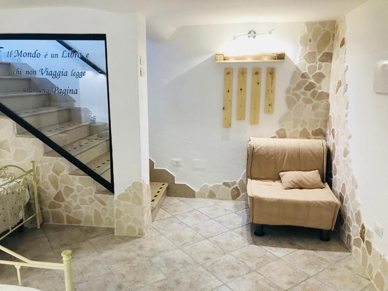 אוסטוני 26 Suite Home מראה חיצוני תמונה